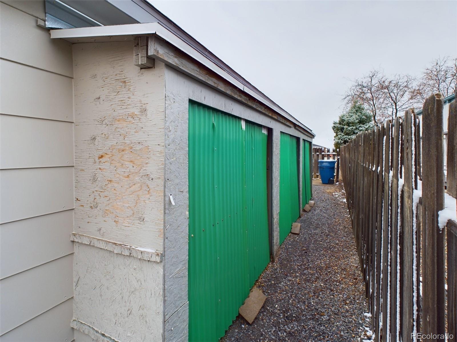 83 E Rolling Hills Drive