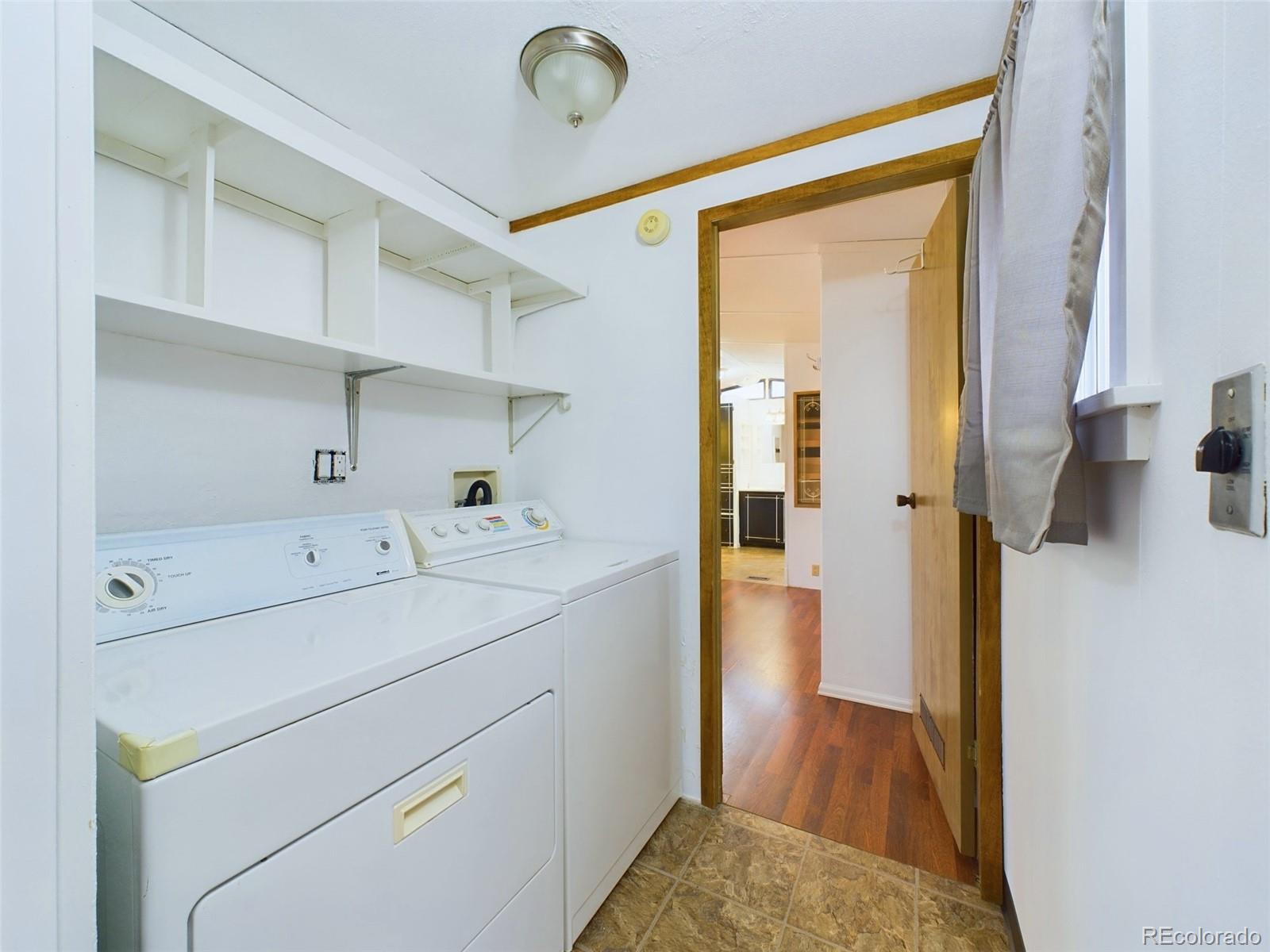 83 E Rolling Hills Drive