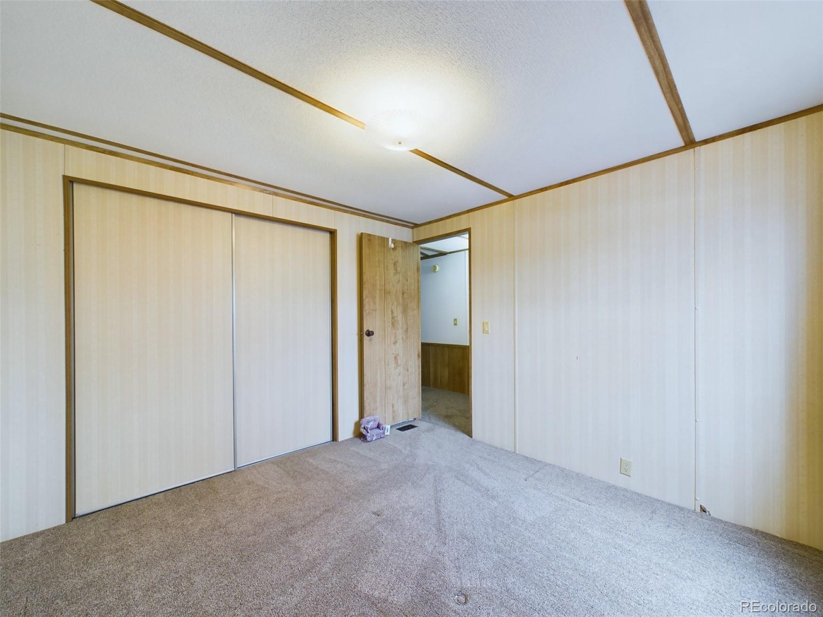 83 E Rolling Hills Drive