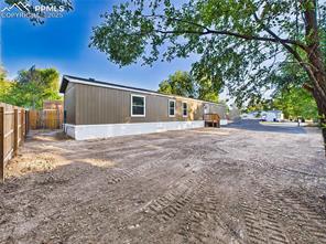 262 E Kipling Drive
