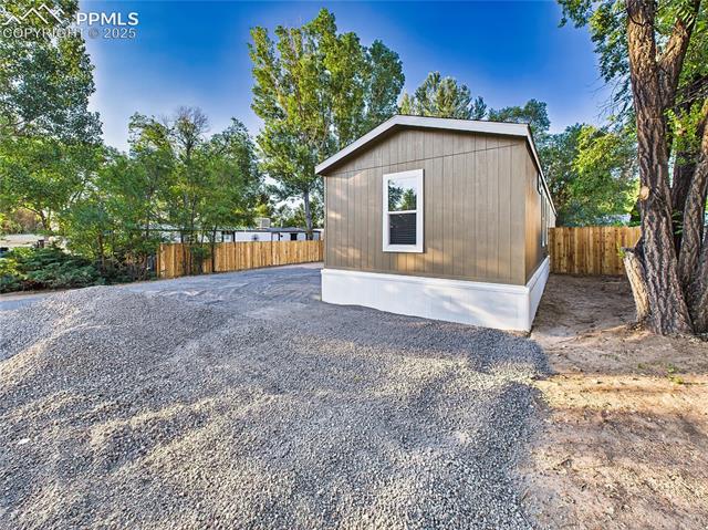 262 E Kipling Drive