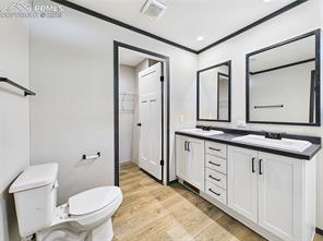 262 E Kipling Drive