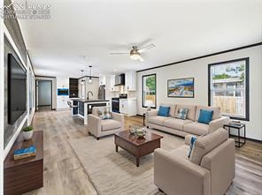 262 E Kipling Drive
