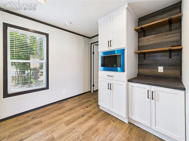 262 E Kipling Drive