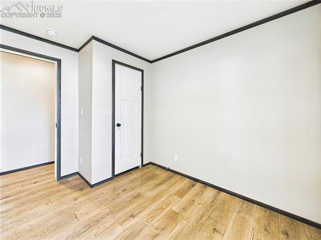 262 E Kipling Drive