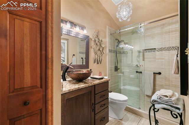 1045 Golden HIlls Road