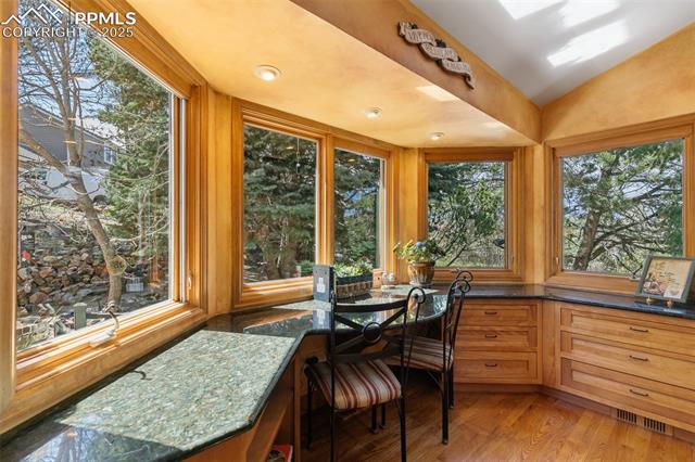 1045 Golden HIlls Road