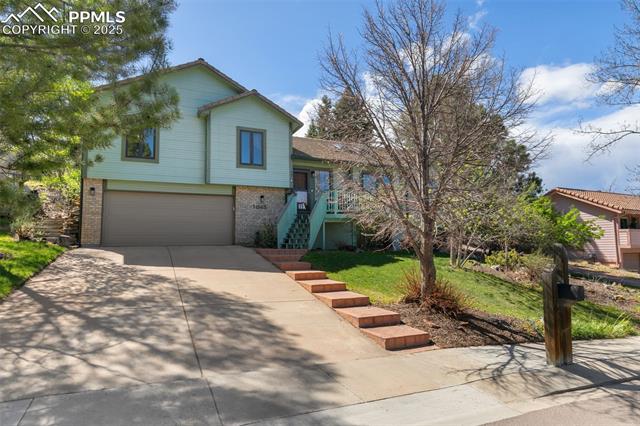 1045 Golden HIlls Road