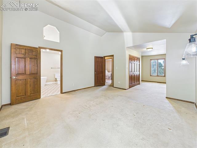 1045 Golden HIlls Road