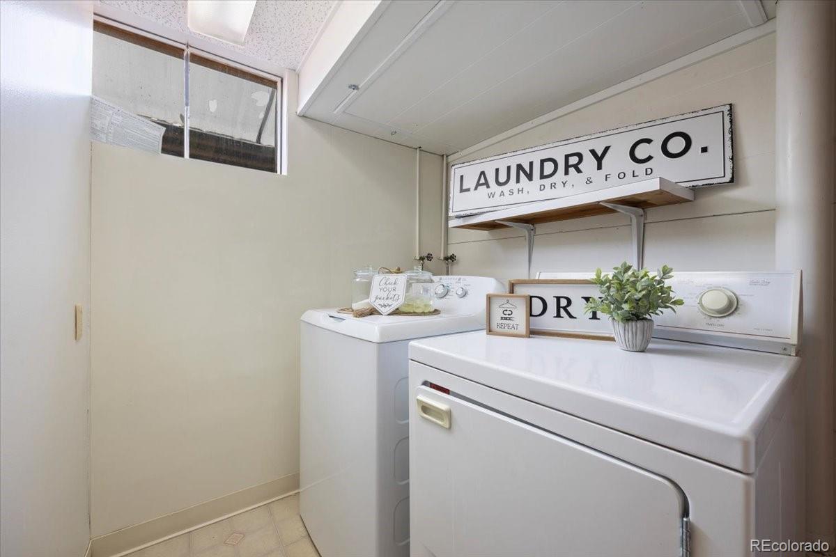 425 Columbine Street