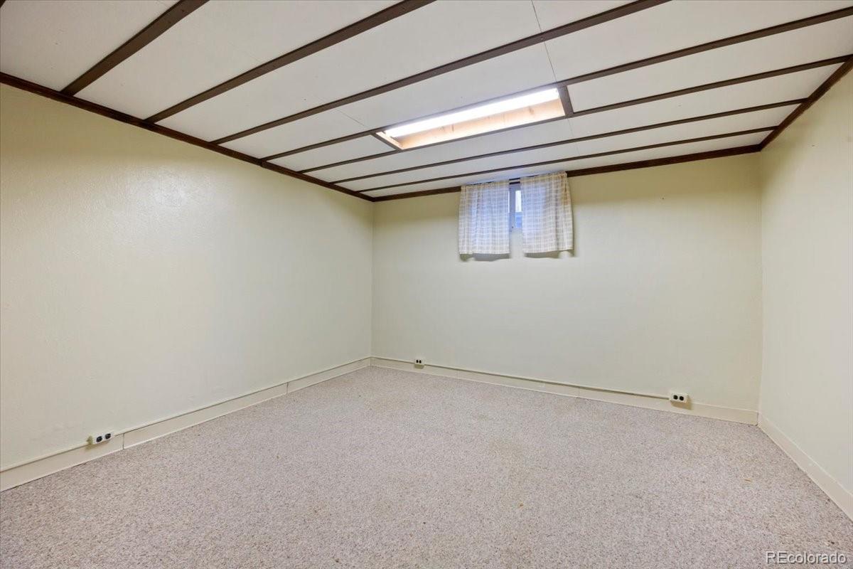 425 Columbine Street