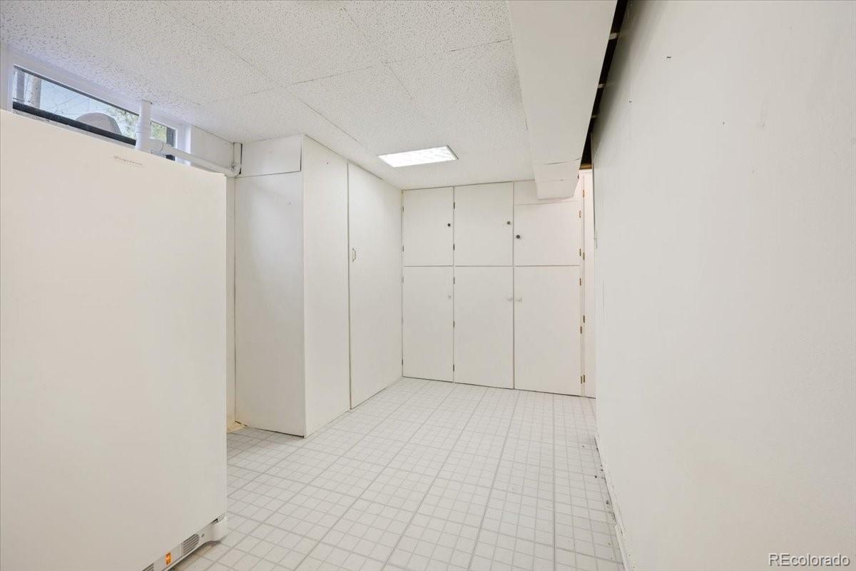 425 Columbine Street