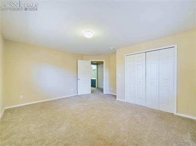 2048 Summerset Drive