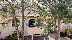 2048 Summerset Drive