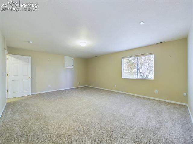 2048 Summerset Drive