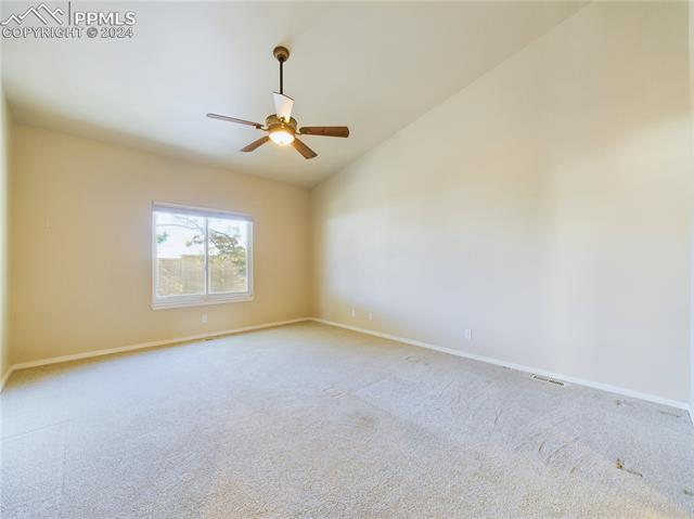 2048 Summerset Drive