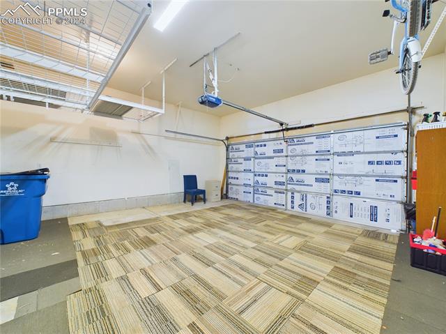 2048 Summerset Drive