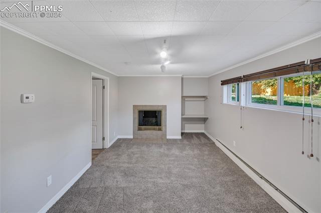 1939 Cadillac Avenue