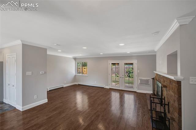 1939 Cadillac Avenue