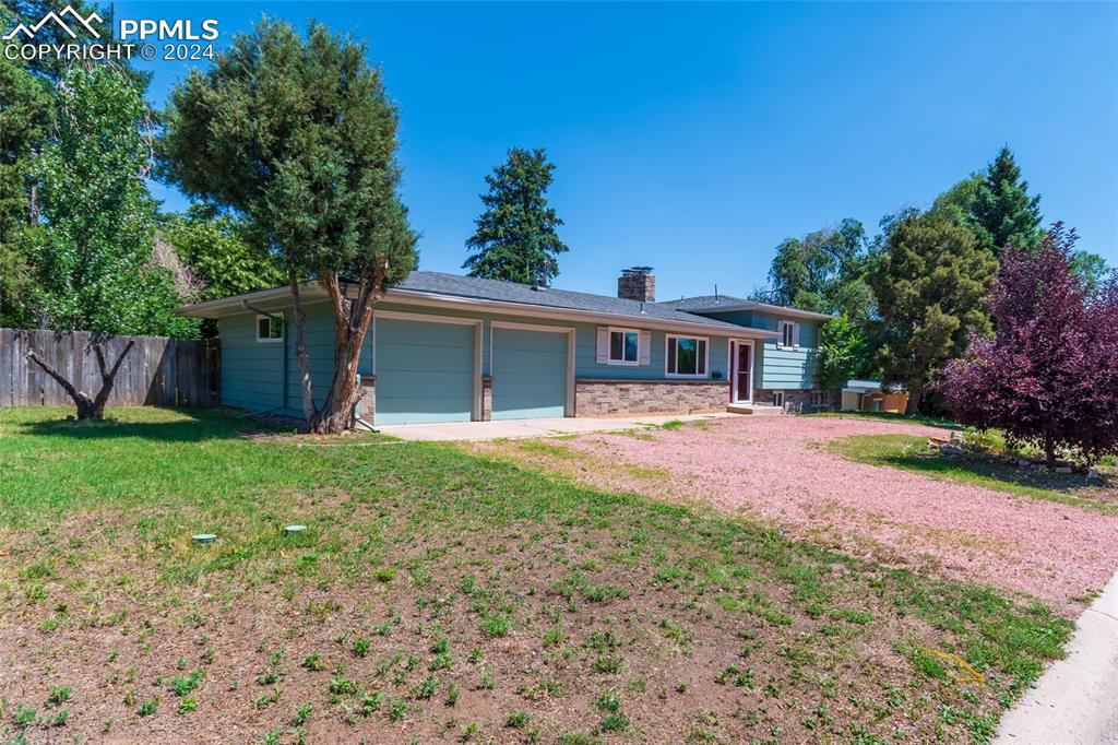 1939 Cadillac Avenue