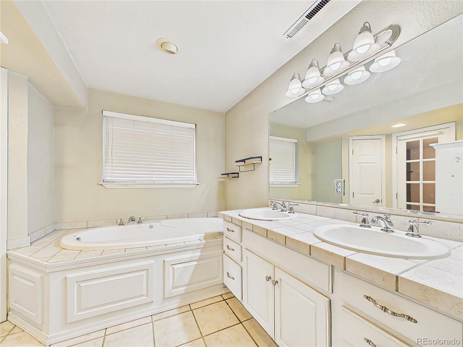 8252 Brigantine Drive