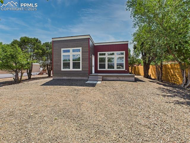 128 E Byrd Drive