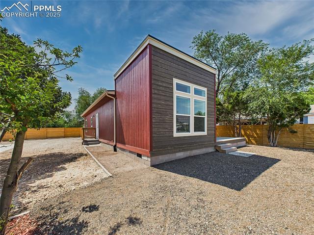 128 E Byrd Drive
