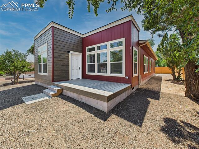 128 E Byrd Drive