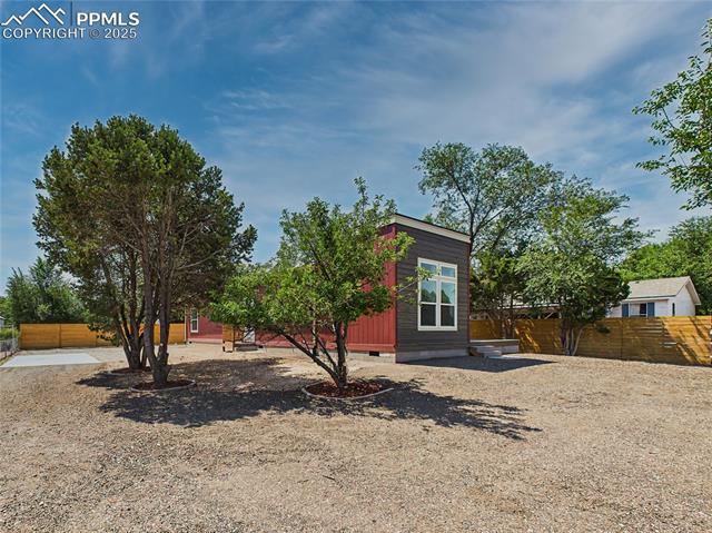 128 E Byrd Drive