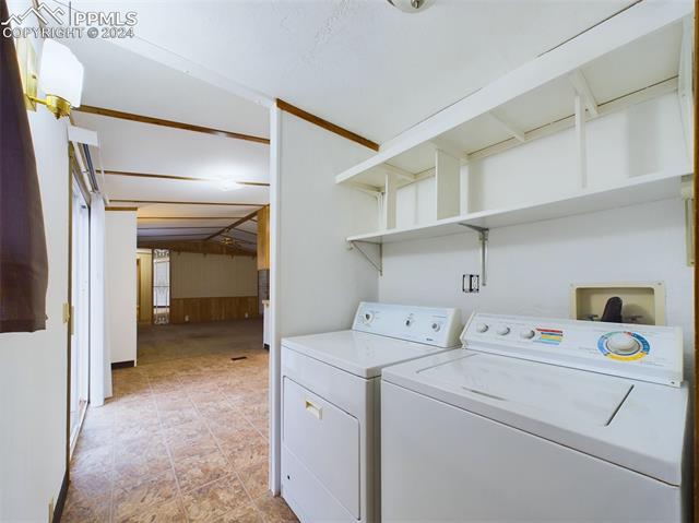 83 E Rolling Hills Drive