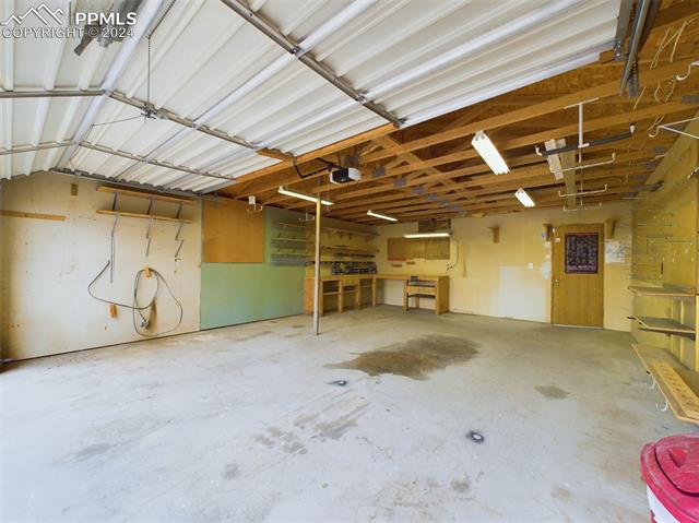 83 E Rolling Hills Drive