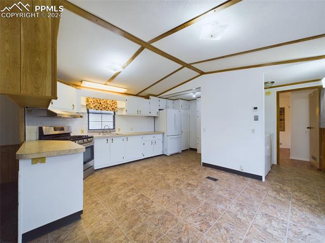 83 E Rolling Hills Drive