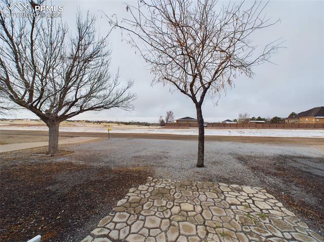 83 E Rolling Hills Drive