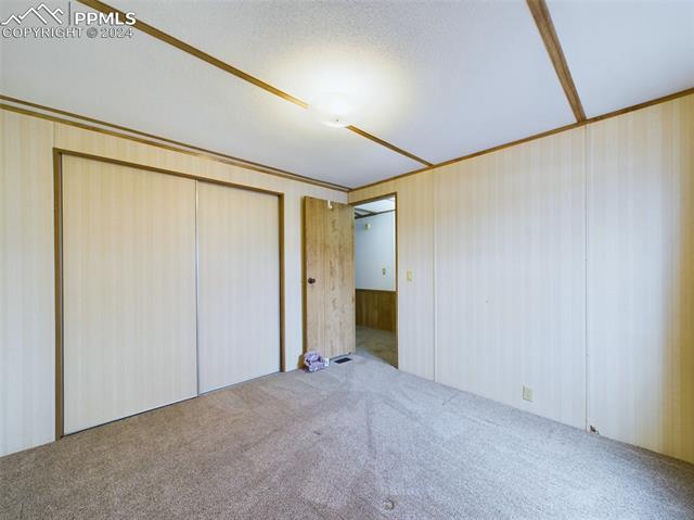 83 E Rolling Hills Drive