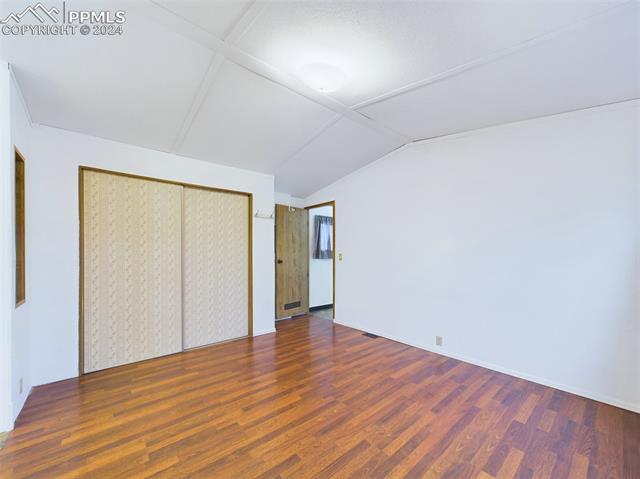 83 E Rolling Hills Drive