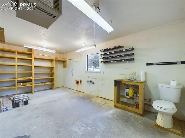 83 E Rolling Hills Drive