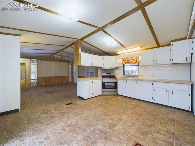 83 E Rolling Hills Drive