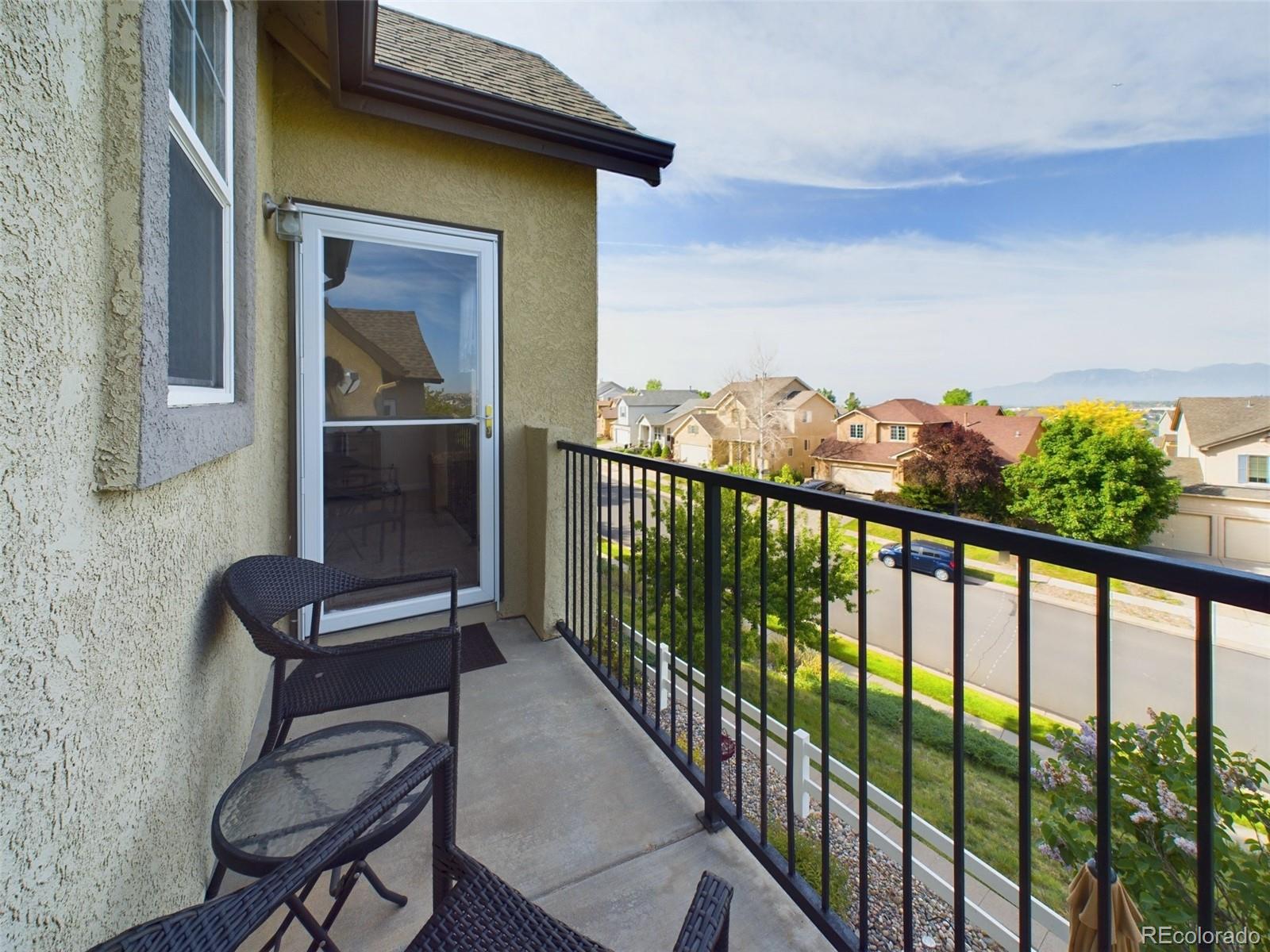 4332 Alder Springs View