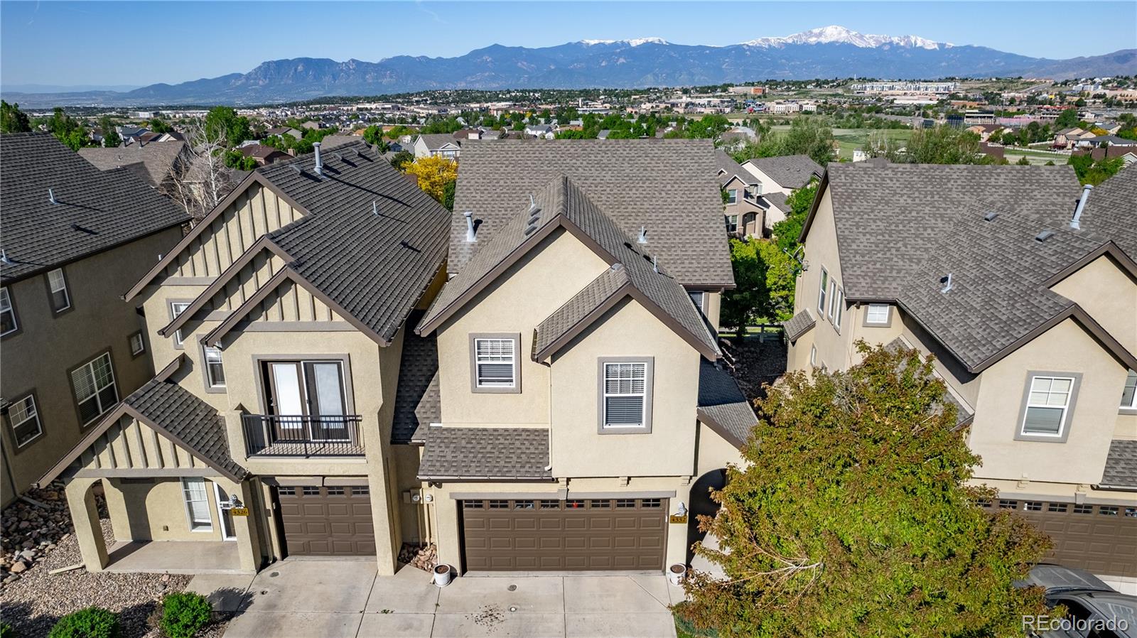 4332 Alder Springs View