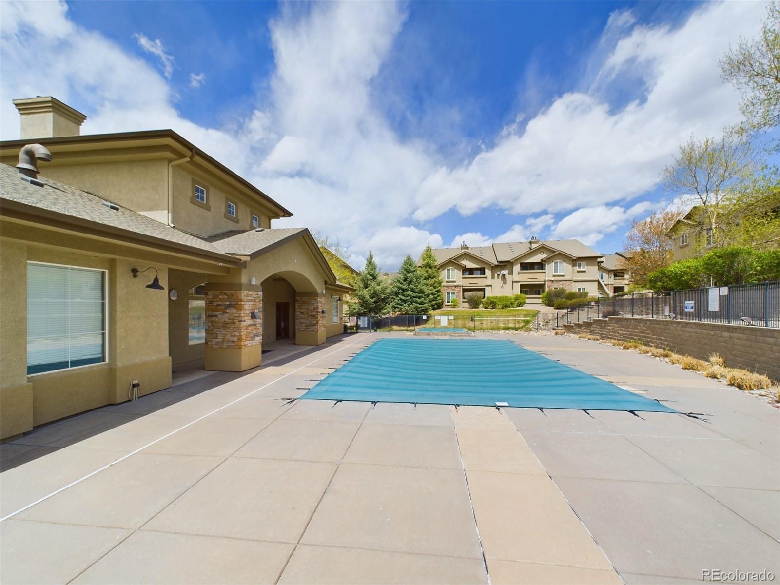 4332 Alder Springs View