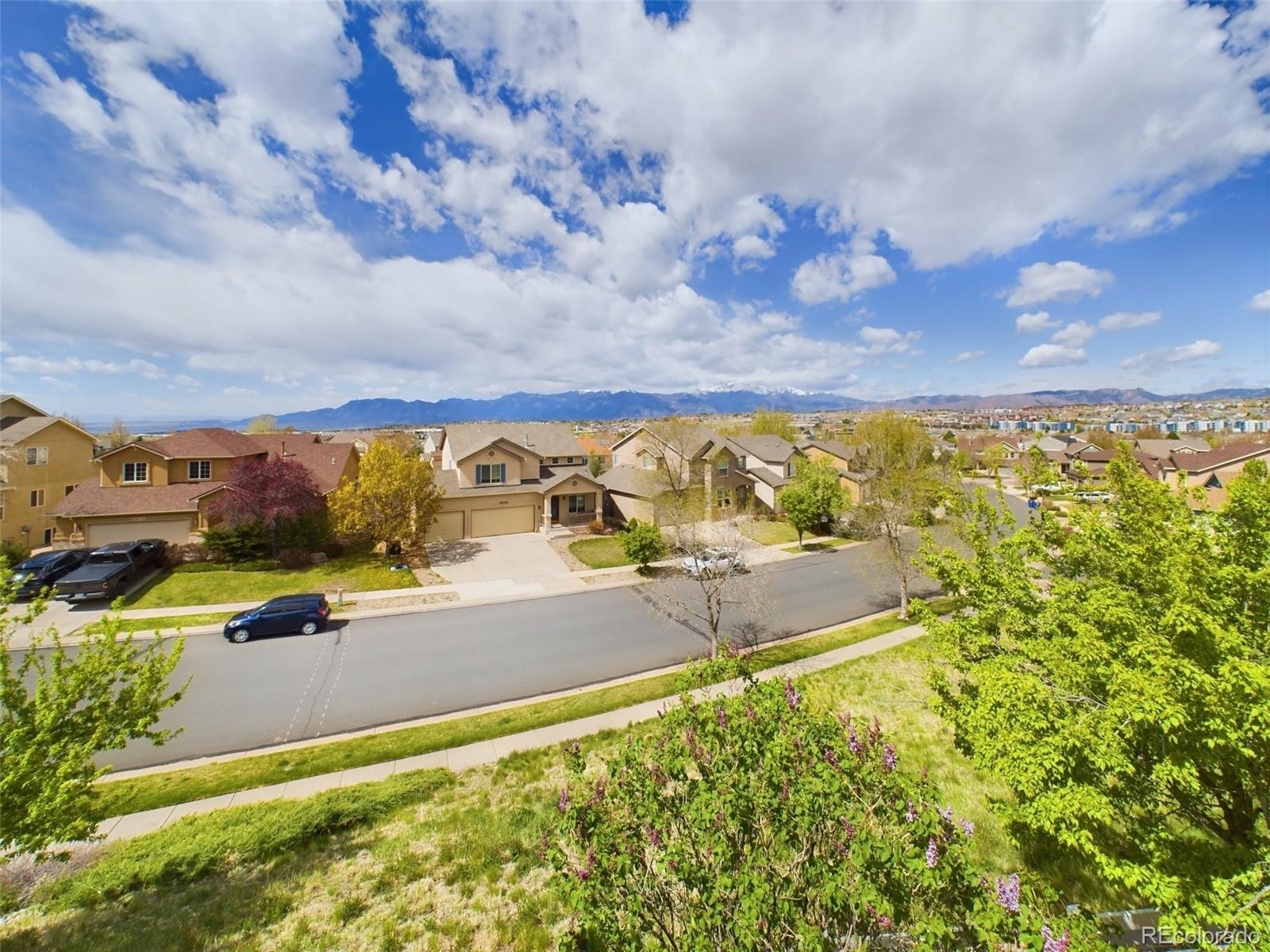 4332 Alder Springs View