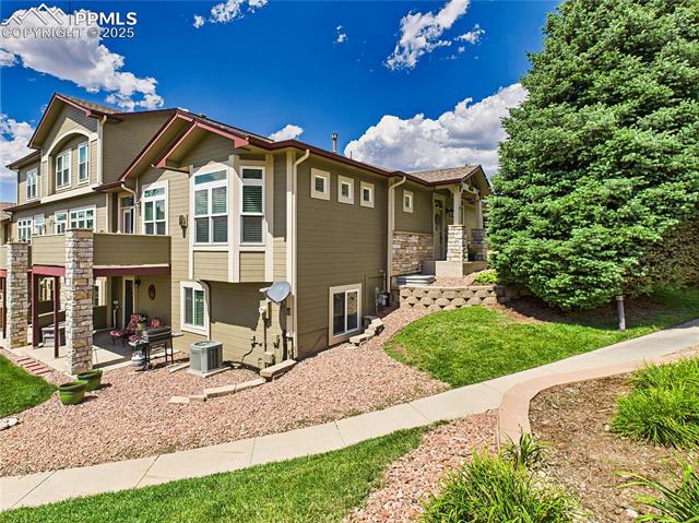6439 Range Overlook Heights