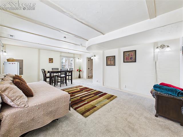 6439 Range Overlook Heights