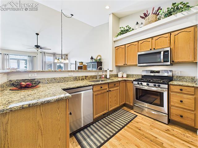 6439 Range Overlook Heights