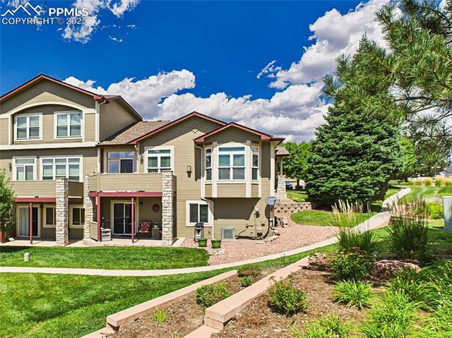 6439 Range Overlook Heights