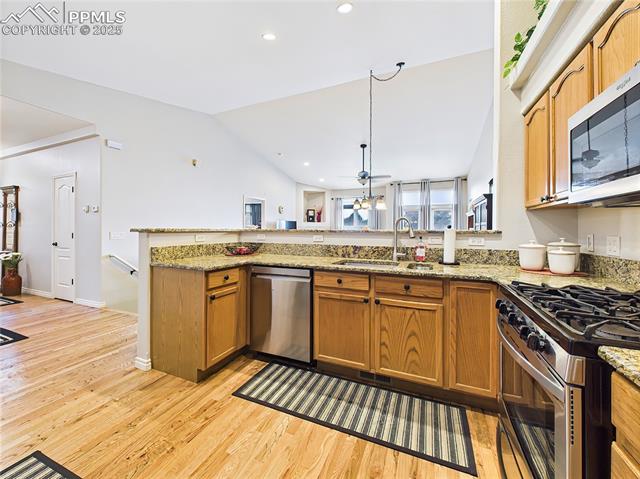 6439 Range Overlook Heights