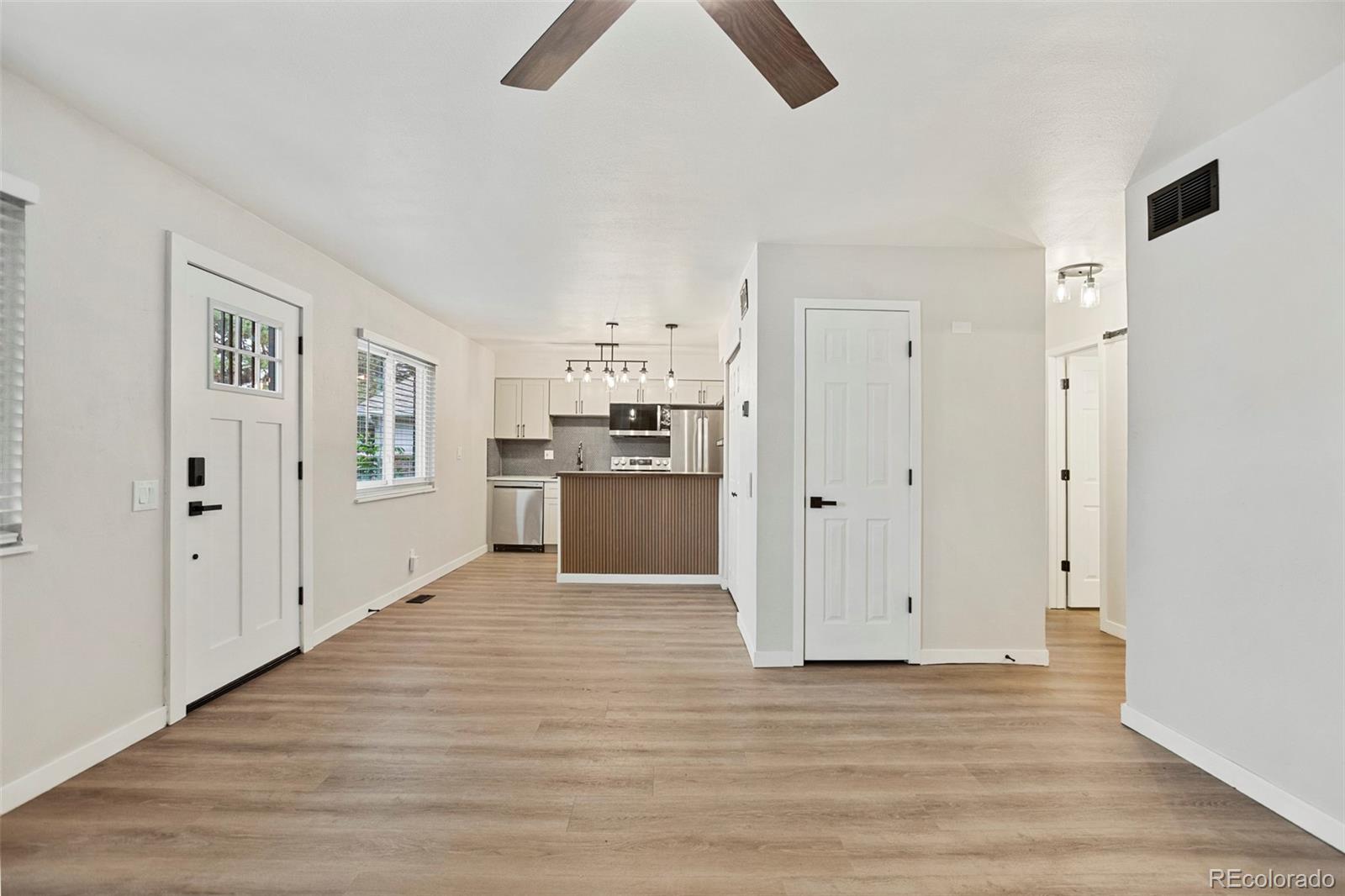 3354 S Flower Street Unit: 12