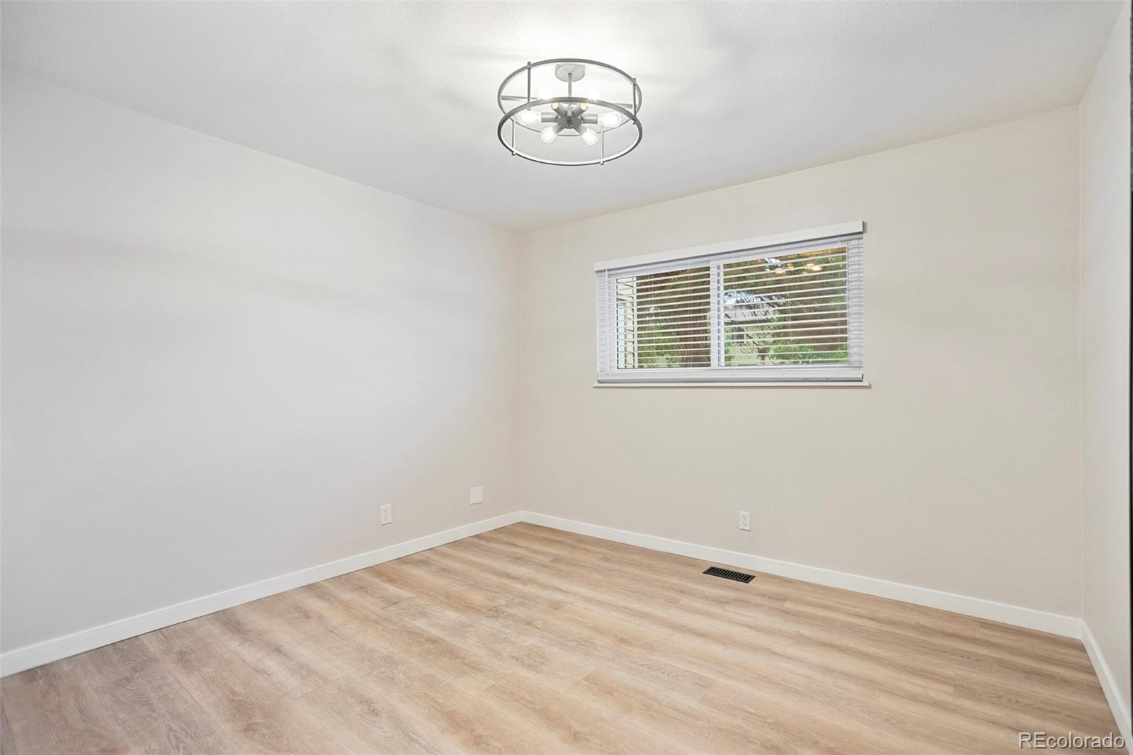 3354 S Flower Street Unit: 12