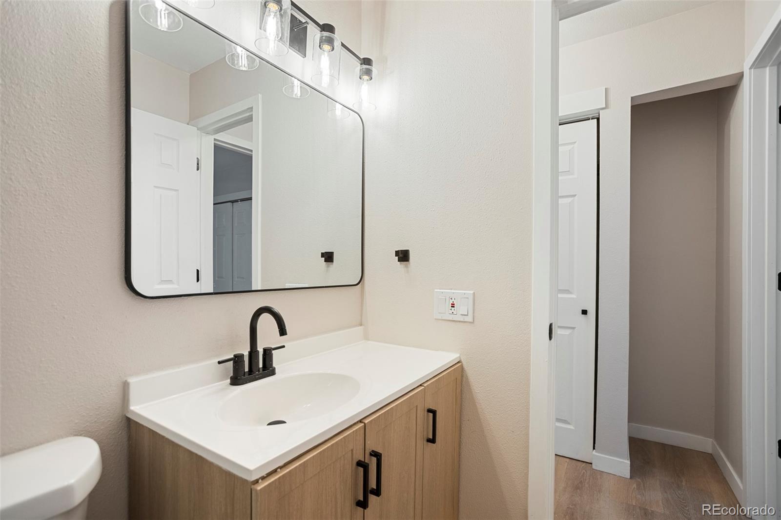 3354 S Flower Street Unit: 12