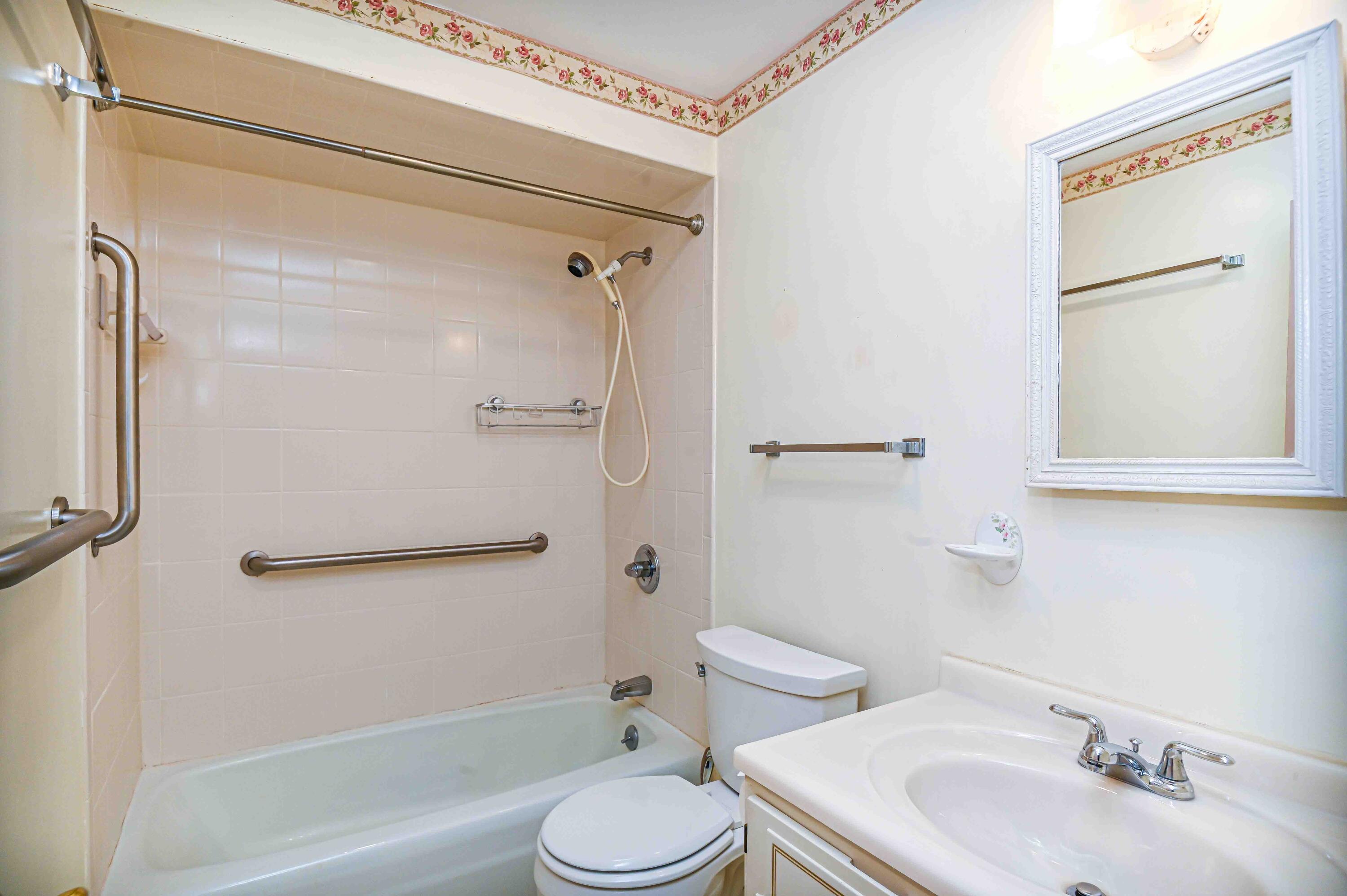 49 Raydon Rd Extension